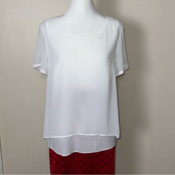 DB M White Sheer Split Back Lightweight Polyester Short Sleeve Top - Picture 1 of 12